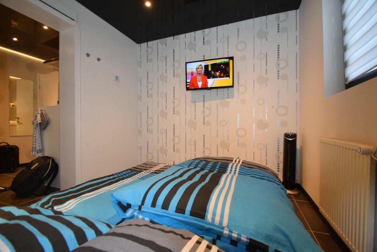 Ferienzimmer Saarlouis Exteriör bild